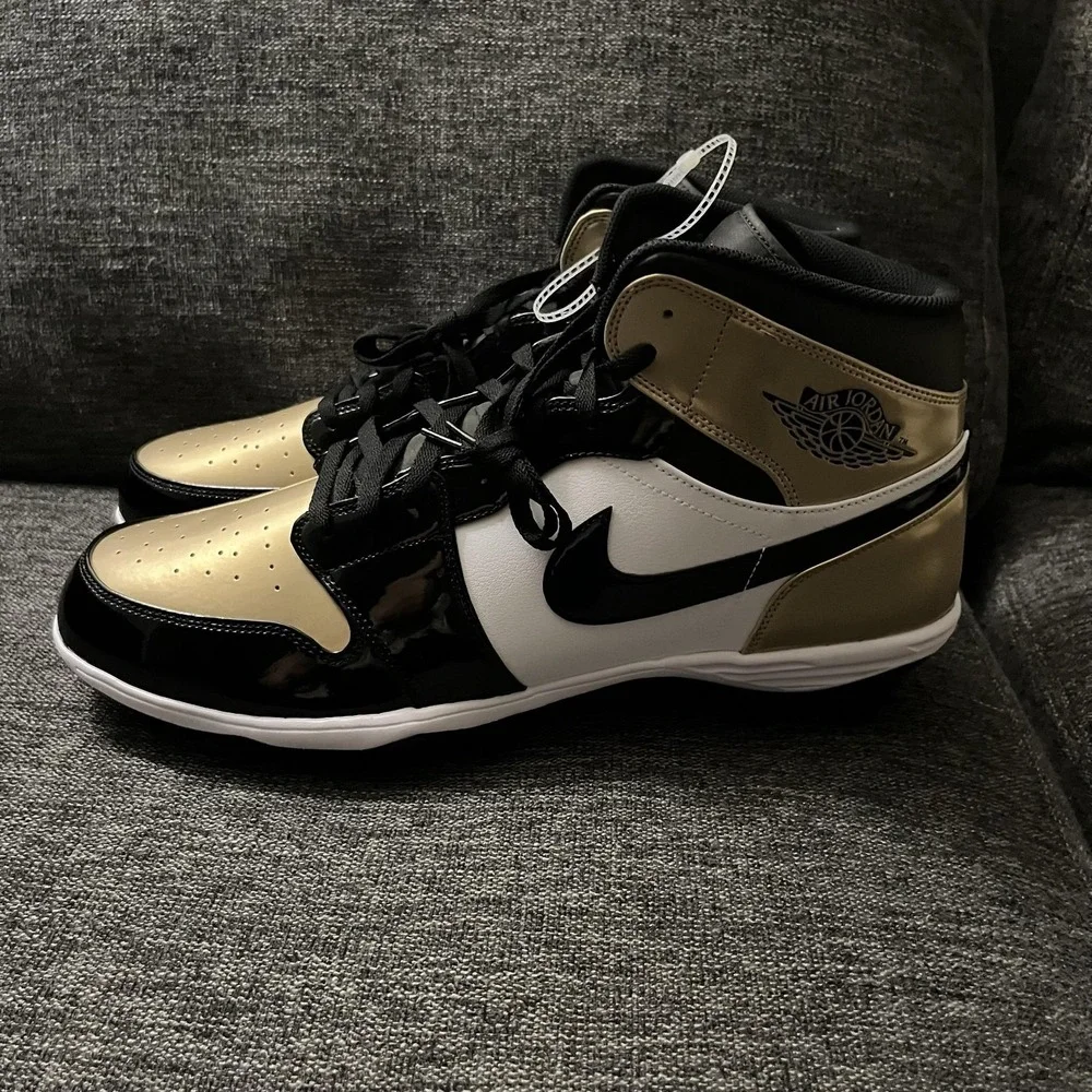 Jordan Shoes Mens Size 18 Gold Black Air Jordan 1 Football Cleats FJ6805-701